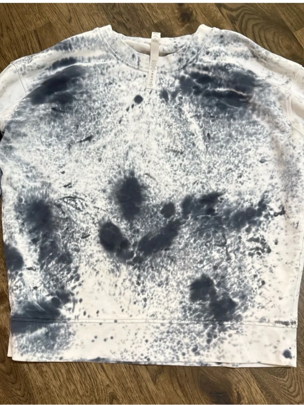 lululemon athletica White Navy Tie-Dye oversized Crewneck sweatshirt Size 4- 030